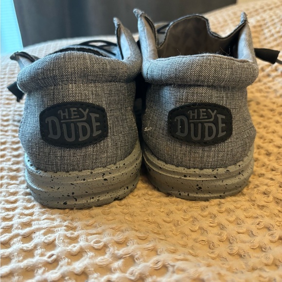 Men’s Hey Dudes - Picture 5 of 5